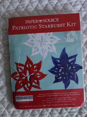 New NIP PAPER SOURCE Patriotic Starburst Kit